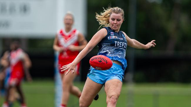 Grace Doughty in the Waratah vs Darwin Buffettes 2023-24 NTFL women's elimination final. Picture: Pema Tamang Pakhrin