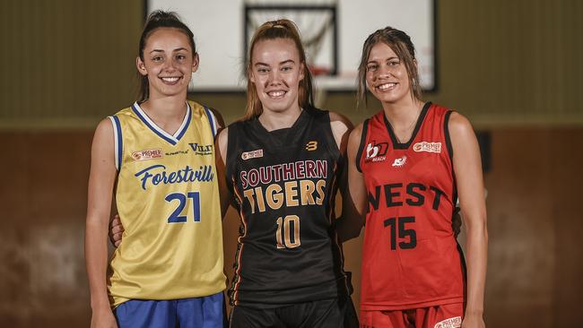 Isabella Stratford (middle) has moved to Forestville and is putting her experience with the Bendigo Spirit to good use for the Eagles. Picture: Roy VanDerVegt