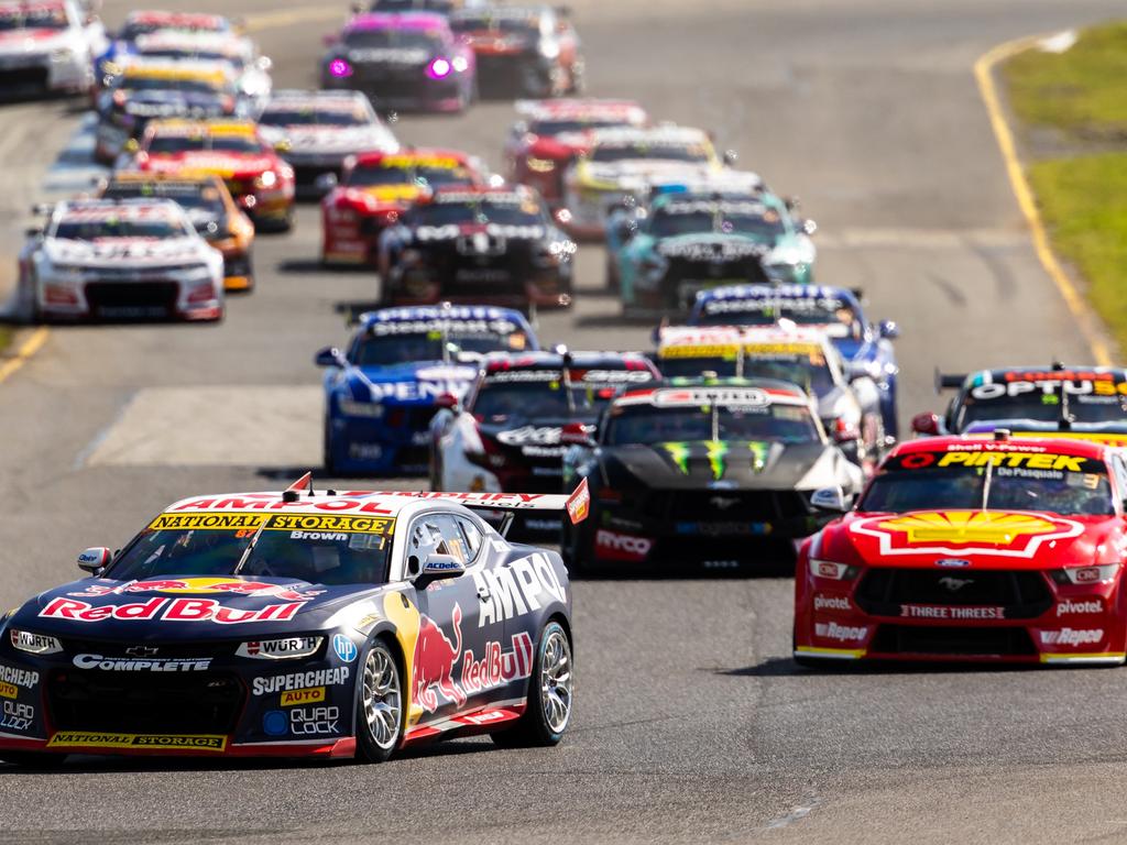 It was an epic finish to the race at Sandown. Picture: Getty Images