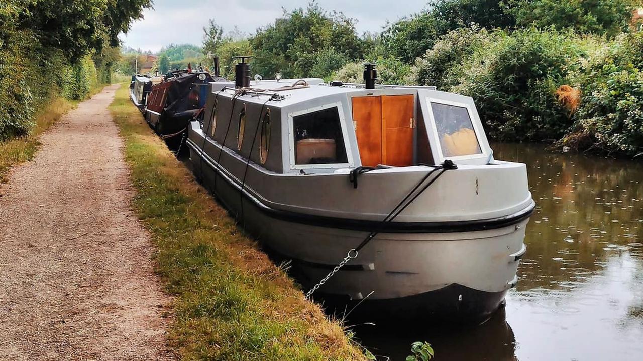 A woman has revealed how she has managed to save thousands living on a boat. Picture: Mercury Press/Caters News