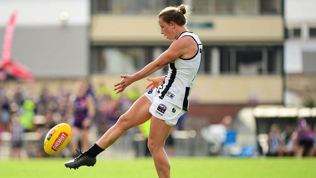 Jaimee Lambert has been rewarded for her incredible AFLW season. Picture: Getty Images)