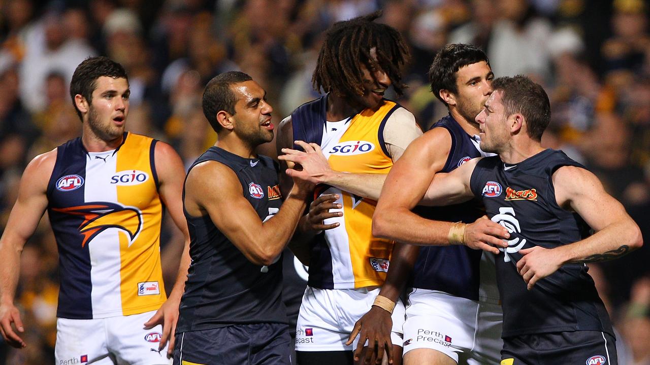 Chris Yarran and Nic Naitanui tangle in the Eagles-Blues final in 2011.
