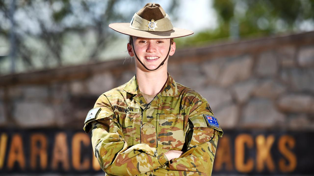 7NEWS Townsville - Townsville's Jillaroos star Julia Robinson is back home  and straight back to work as a Private at Lavarack Barracks. The Brisbane  Broncos NRL-W Premiership winner is still pinching herself