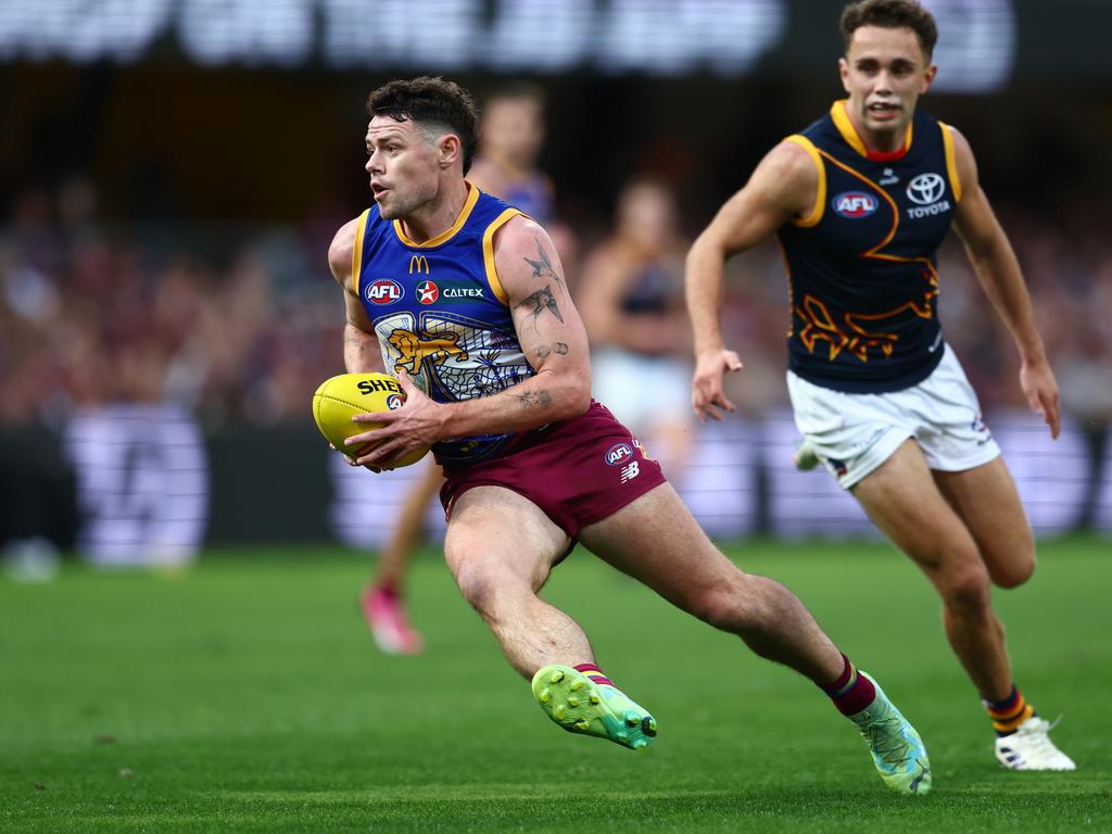 Lachie Neale was given acres of space on Sunday. Picture: Chris Hyde/AFL Photos/via Getty Images.