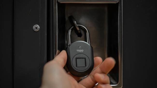 Tapplock lite fingerprint lock