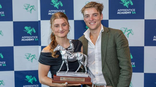 Milnes (left) and 2023 Dux winner Ben Price. Picture: Racing SA