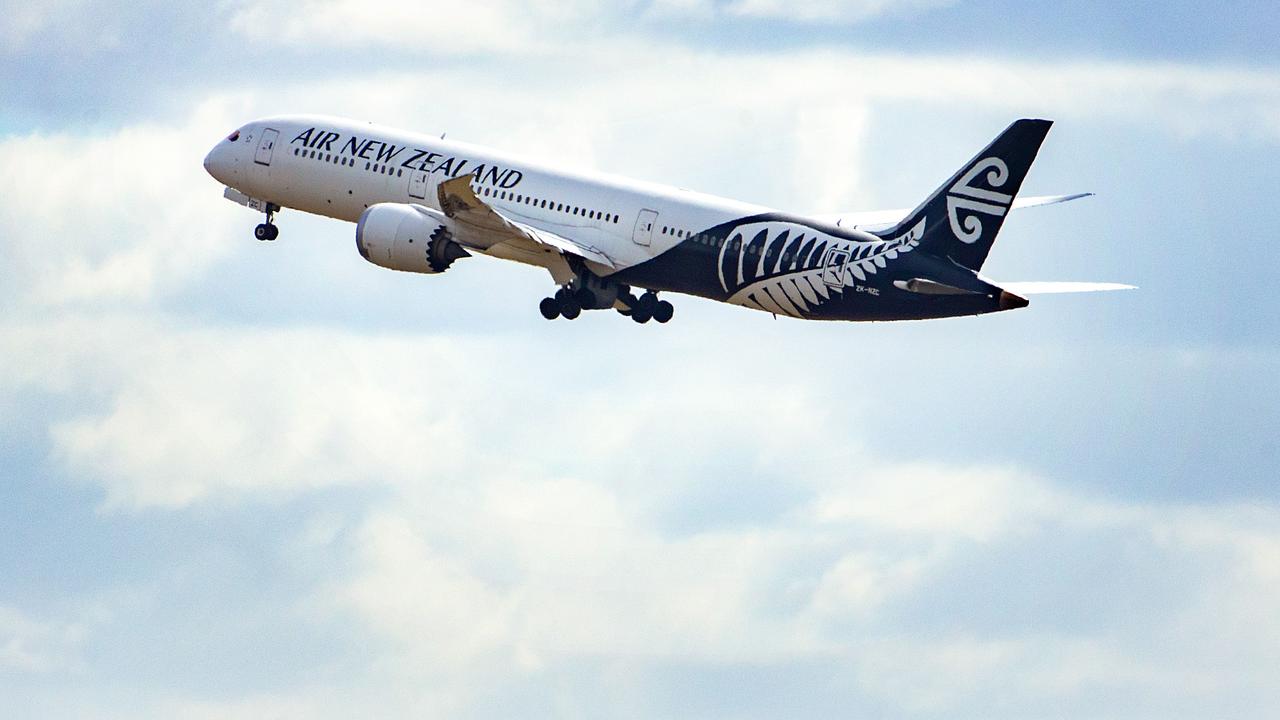 Passenger on Air New Zealand flight to Sydney suffers mid air