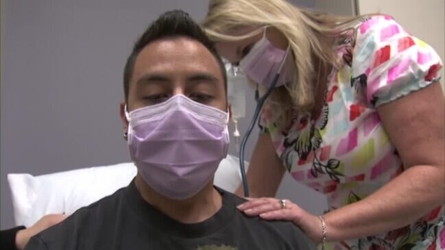 Experts urge for flu jab as U.S. hospitalizations soar