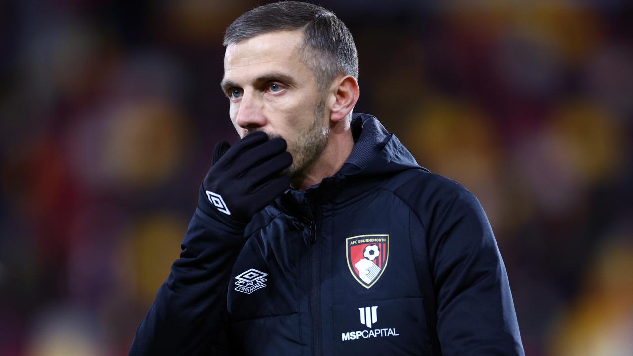 BRENTFORD, ENGLAND – JANUARY 14: Gary O'Neil, Manager of AFC Bournemouth reacts prior to the Premier League match between Brentford FC and AFC Bournemouth at Brentford Community Stadium on January 14, 2023 in Brentford, England. (Photo by Clive Rose/Getty Images)