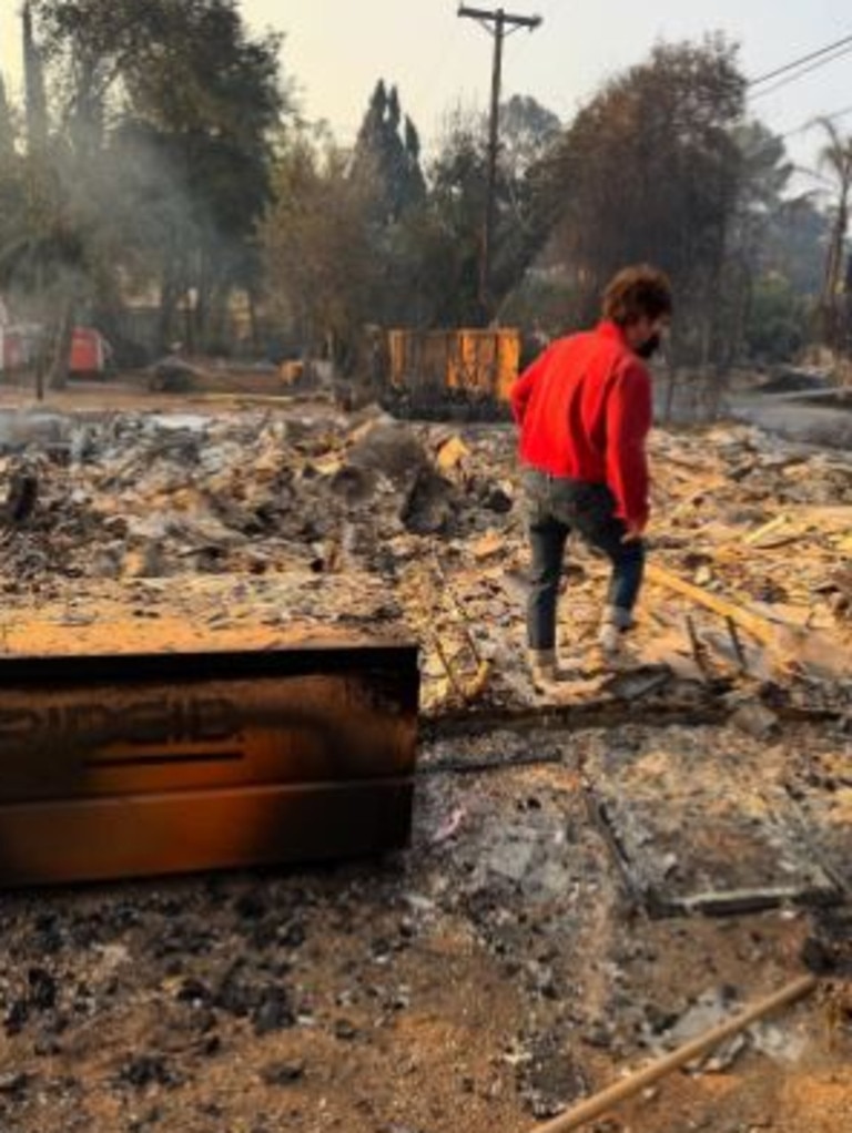 Her garage and husband’s music studio were destroyed. Picture: Instagram@mandymooremm