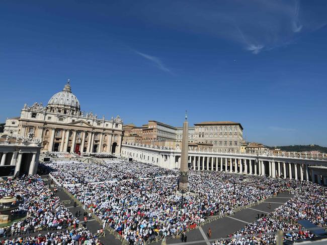 Pope Francis declares Mother Teresa a saint | news.com.au — Australia’s ...