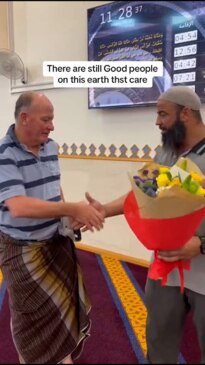 Sydney mosque clip moves Aussies to tears