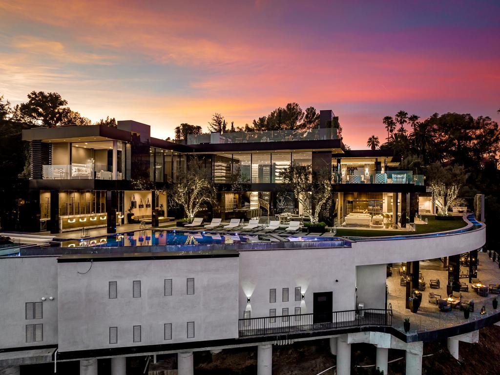 Jaw-dropping $191 million LA party mansion comes with own nightclub and ...