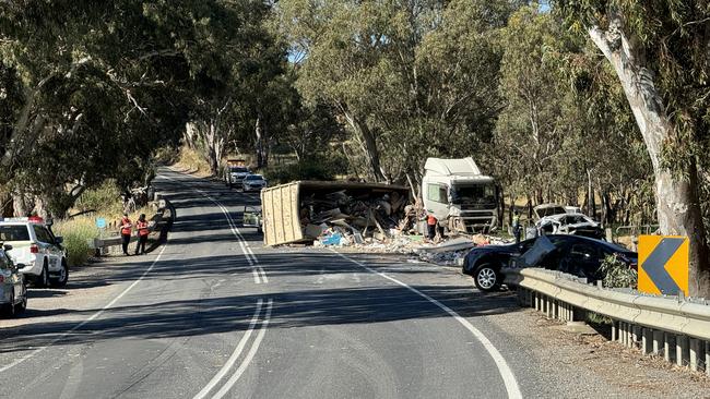 The scene of a multi car and truck crash on Main South Road , Wattle Flat . 4 Nov 2024 . Picture: Naomi Jellicoe