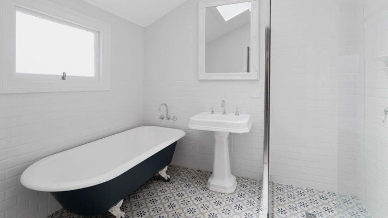 A claw-foot bath has been added to 34 Peel St, Mackay.
