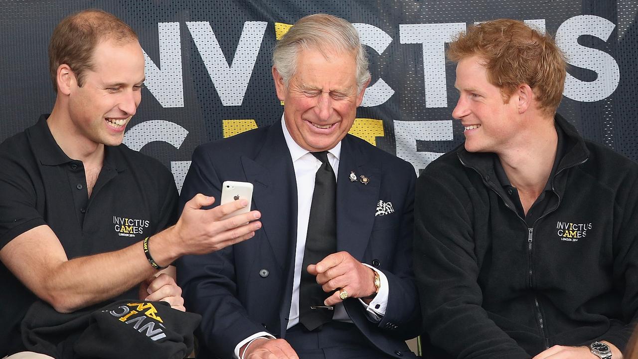 Royal black sheep Harry snubbed again despite birthday love