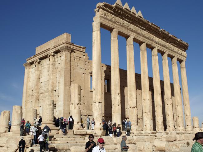 SYRIA .. Temple of Bel in Palmyra.