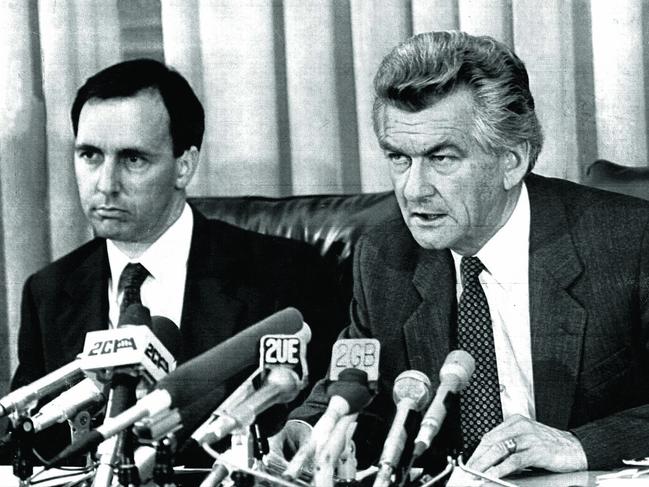 Prime Minister-elect Bob Hawke (R) and Treasurer Paul Keating during 1983 press conference at Parliament House in Canberra, 1983.