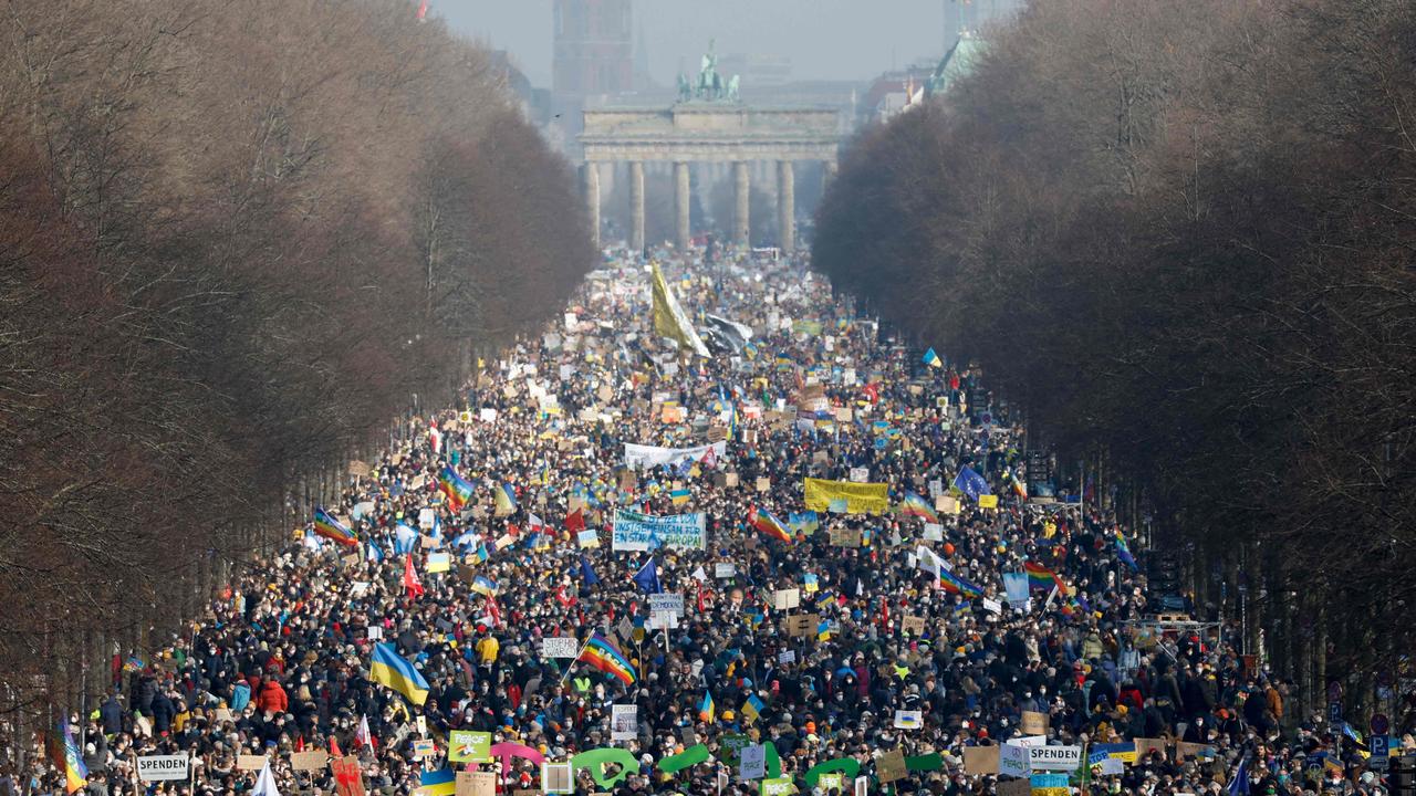 Protesters crowd around the victory column and close to the Brandenburg Gate in Berlin to demonstrate for peace in Ukraine. Picture: AFP