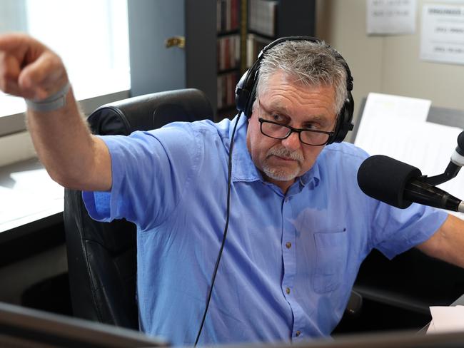 Ray Hadley announcing his retirement on air. Picture: Rohan Kelly.