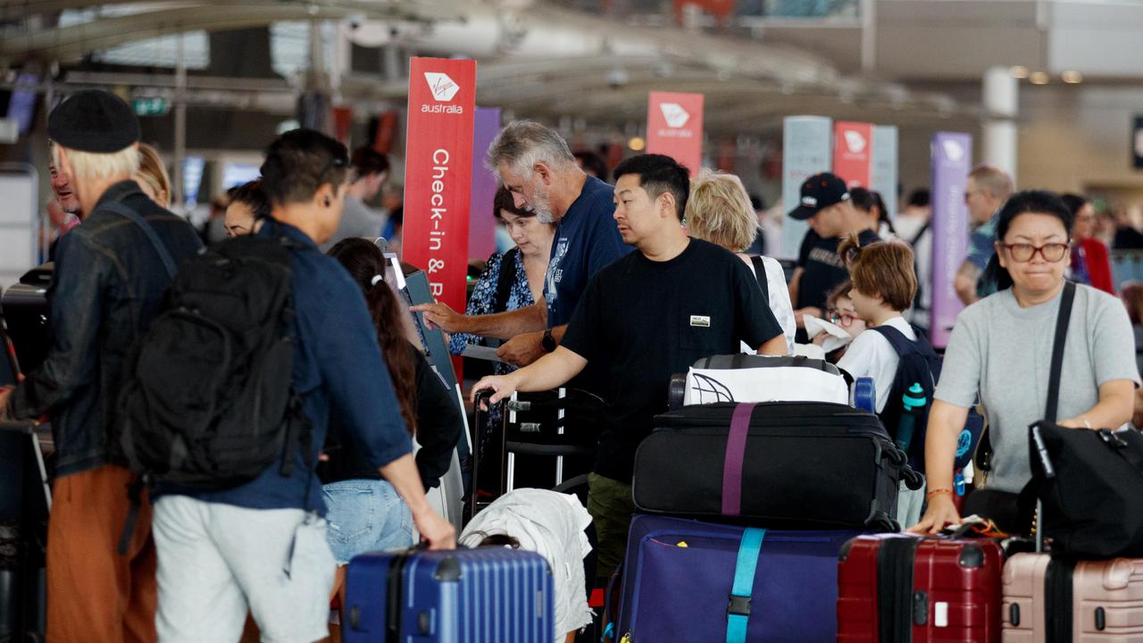 Six hours of planned strike action at Sydney Airport would have disrupted 16 domestic and international flights. Picture: NewsWire / Nikki Short