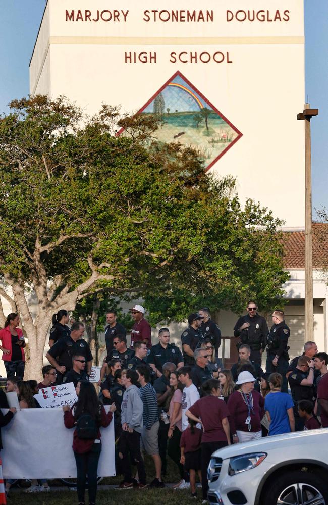 Florida Shooting: Students Return To Classes Two Weeks After Massacre ...