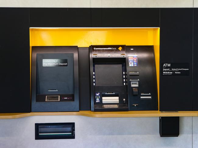 SYDNEY, AUSTRALIA - NewsWire Photos DECEMBER 09 2020: A general view of a Commonwealth Bank ATM at a local Branch in Sydney Australia. Picture: NCA NewsWire / Gaye Gerard