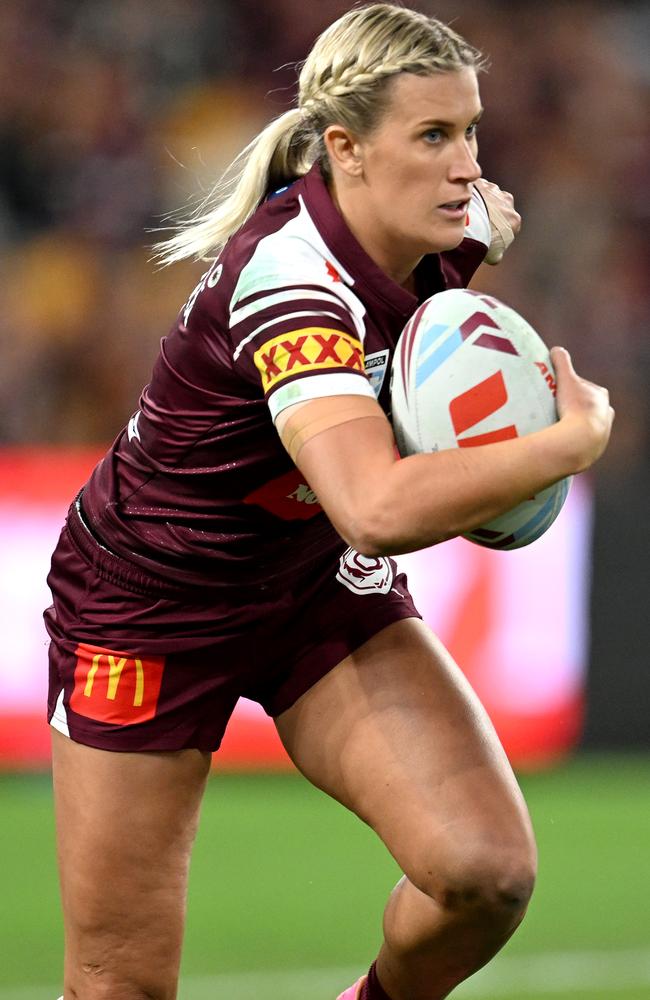 Brisbane centre Shenae Ciesiolka playing for the Maroons.