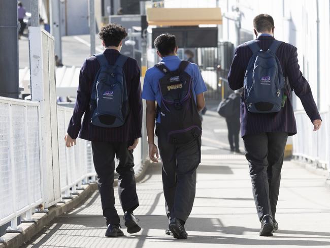 BRISBANE AUSTRALIA - NewsWire Photos AUGUST 12, 2021: Education stock of students from the South Brisbane area leaving school for the day. NCA NewsWire / Sarah Marshall