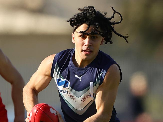 ADELAIDE, AUSTRALIA - June 30: Isaac Kako of Victoria Metro during the 2024 Marsh AFL Championships U18 Boys match between South Australia and Victoria Metro at Alberton Oval on June 30, 2024 in Adelaide, Australia. (Photo by Sarah Reed/AFL Photos via Getty Images)