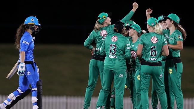 Legspinner Alana King celebrates the wicket of Tahlia McGrath. Picture: Mark Kolbe/Getty Images