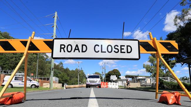 Heavy concrete barriers replace the Plastic water filled ones on the NSW / QLD border on Miles Street Kirra. Photo: Scott Powick Newscorp