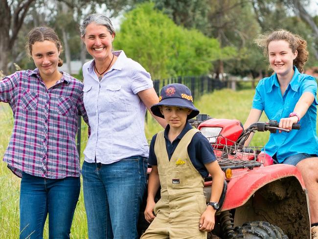 Aussie farmers’ game-changing recycled plastic ideas