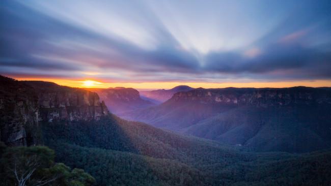 See the best of the Blue Mountains in just one day.
