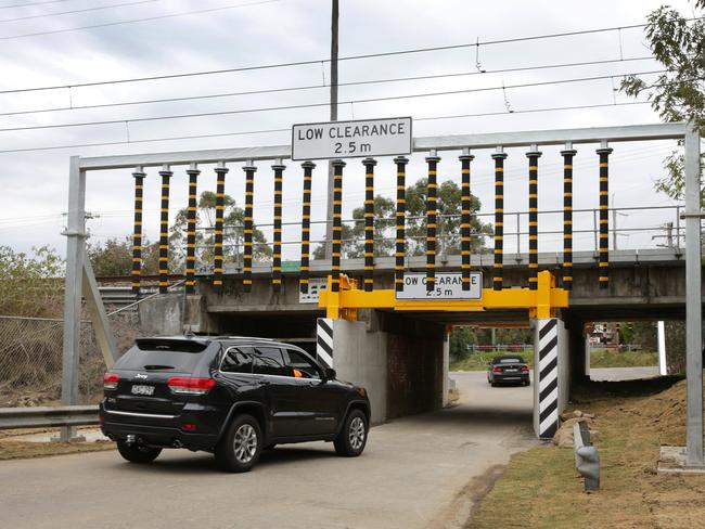 The existing Woy Woy underpass is set to remain as the government walks away from new underpass project.