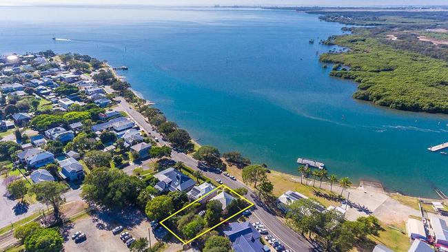 2 Allpass Pde, Shorncliffe from the air