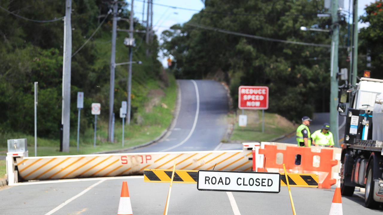 Heavy concrete barriers replace the plastic water-filled ones on the NSW/QLD border at Miles Street in Kirra. Photo: Scott Powick.