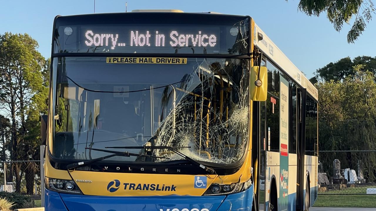 Bus and car collide on Gympie Rd; 30 passengers, mass delays expected ...