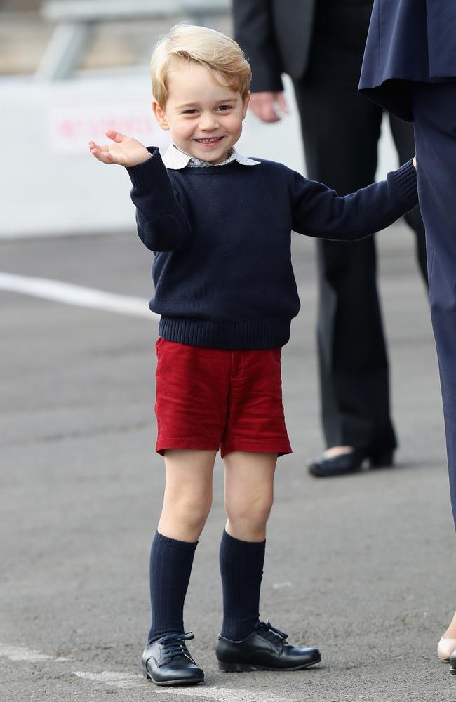 William, Kate, George and Charlotte wave goodbye to Canada after eight ...