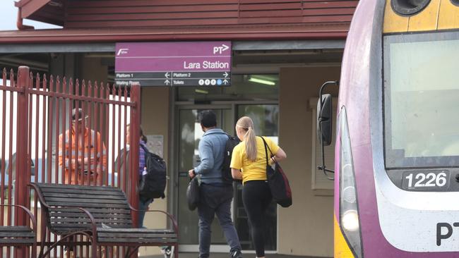 V/Line train services have seen a growth in patronage as more people head out of Melbourne along commuter corridors. Picture: Alan Barber