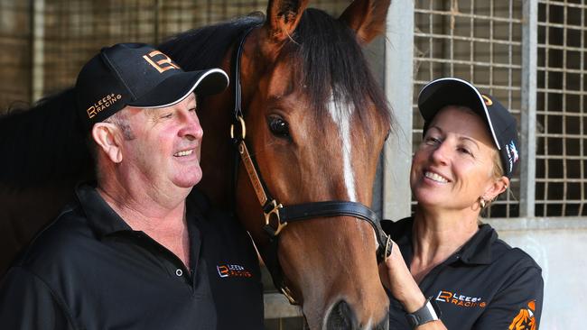 Kris Lees has offiicalliy opened his Gold Coast satellite stable. Mel Eggleston and Mandy Jupp with Lees' horse 'Face Like Thunder' at their Bundall stables. Picture Glenn Hampson