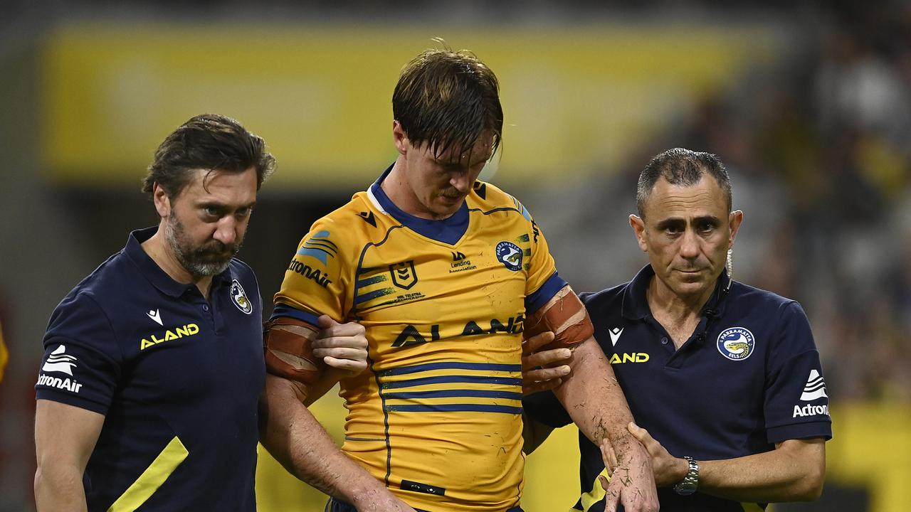 Eels star Shaun Lane was forced from the field with a suspected dislocated elbow. Picture: Getty Images.