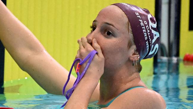 Mollie O'Callaghan of Australia reacts after winning the women's 200m freestyle swimming final at the 2023 Australian World Championship Trials in Melbourne on June 15, 2023. (Photo by William WEST / AFP) / —IMAGE RESTRICTED TO EDITORIAL USE – STRICTLY NO COMMERCIAL USE —