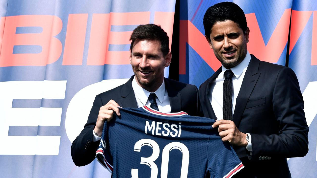 Lionel Messi Makes His Debut for PSG, Messi Jersey No. 30