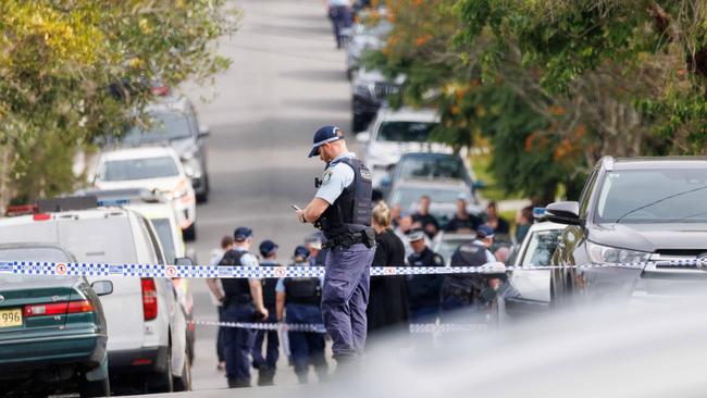 Alexander Ave, Willoughby remained cordoned off well into Thursday afternoon. Picture: NCA NewsWire / David Swift