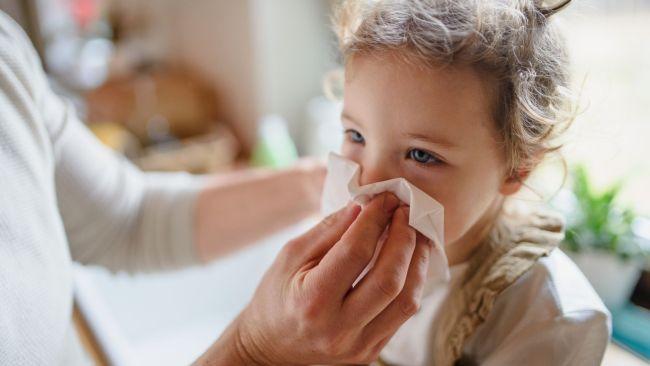 What is the difference between RSV, a headcold and the flu? Image: iStock