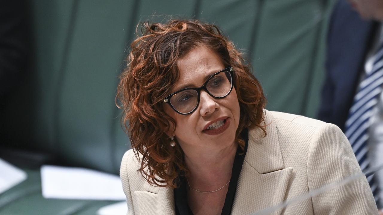 Social Services Minister Amanda Rishworth says the increases will help to cushion against soaring inflation – though they don’t quite keep pace. Picture: NCA NewsWire / Martin Ollman