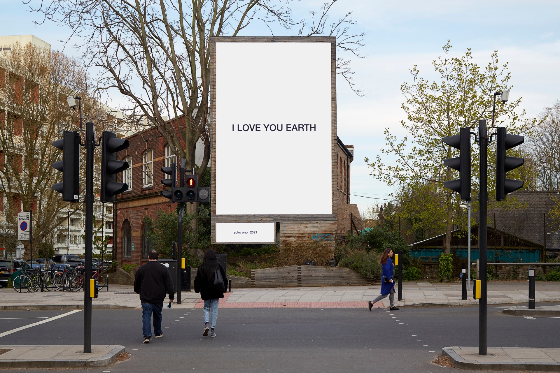 Yoko Ono, 'I LOVE YOU EARTH' (2021). Part of Serpentine’s Back to Earth project, installed to mark Earth Day 2021 at Lambeth Palace Road, London, in partnership with ClearChannel. Image credit: George Darrell.