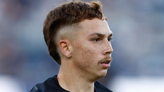 GEELONG, AUSTRALIA - MARCH 16: Lance Collard of the Saints warms up during the 2024 AFL Round 01 match between the Geelong Cats and the St Kilda Saints at GMHBA Stadium on March 16, 2024 in Geelong, Australia. (Photo by Michael Willson/AFL Photos via Getty Images)