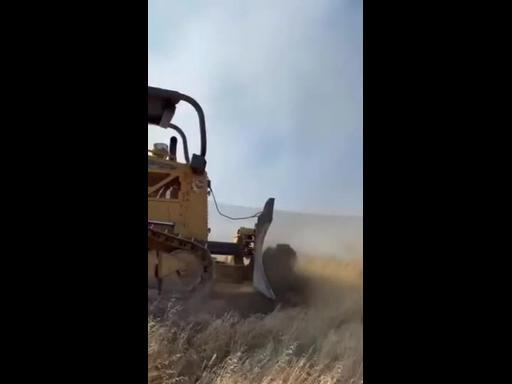 Crews Scramble to Contain Grass Fire Burning Near North Bay Homes
